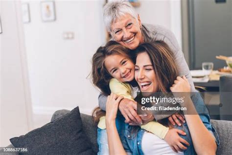 629,906 Mother And Daughter Stock Photos & High